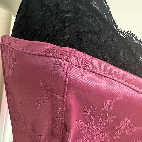 FREDRICKS OF HOLLYWOOD Pink Brocade Black Bra Bustier Corset - Picture 4 of 6